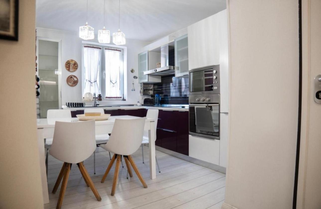 Euphoria Apartments Tiranë Ngoại thất bức ảnh